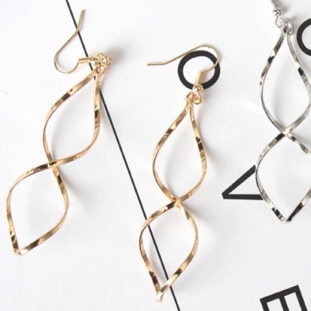 NEW!๐๐๐GOLDEN MODERN SPIRAL SWIRLS!๐๐๐PRETTY - Picture 7 of 8